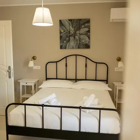 Crial Retreat Falerna