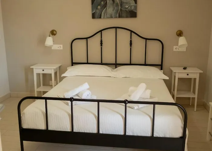 Crial Retreat * פאלרנה