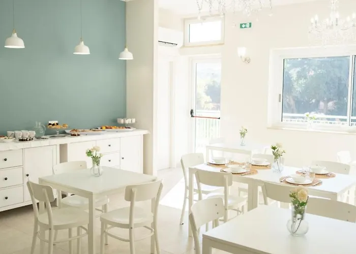 Crial Retreat * פאלרנה